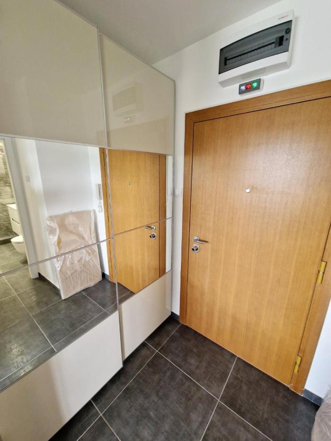 Apartment Nena Belgrado Buitenkant foto